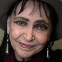 Анa Карина Голе