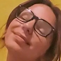 Ени Елиот Голе