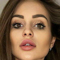 Бела Лоллита Голе