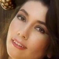 Белла Де Ла Вега Голе