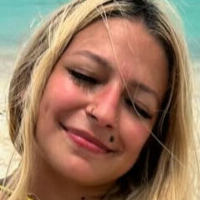 Бела Тик Голе