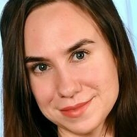 Камила Бенц Голе