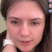 Карли Хошоуер Голе