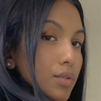 Деси Асзила Голе