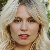 Елена Чер Голе