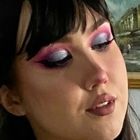 Елена Страјкс Фри Голе