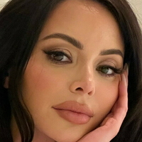 Емелина Адамс Голе