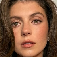 Емили Бејдер Голе