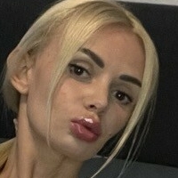 Емили Блонд Голе
