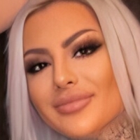 Емили Молдован Голе