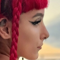 Еммаблек Голе