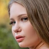 Еверли Ланес Голе