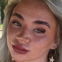 Џорџи Воулис Голе