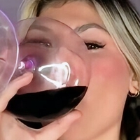 Хејли Блејз Голе