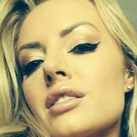 Хана Клејдон Голе