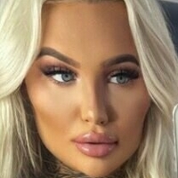 inkedblondieeee Голе