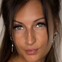 Кери Есекс Бејкер Голе