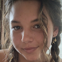 Киара Рејес Голе