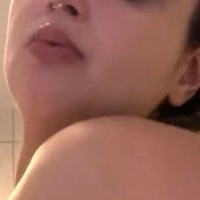 КинкиКајли Голе