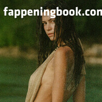 Кристен Кинле Голе