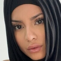 Либанска краљица Голе