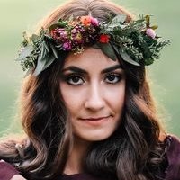 Луција Лексингтон Голе