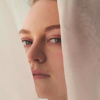 Мија Триплтон Голе