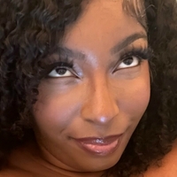 Миси Ен Реј Голе