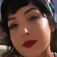 Никол Џин Голе