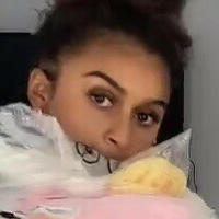 Званична Сијана Голе