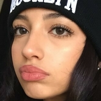 Оливија Рејн Голе