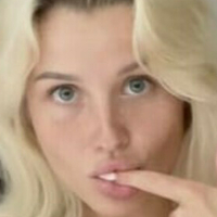 Оливија Кнапек Голе