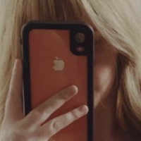 ОфелиаксАн Голе