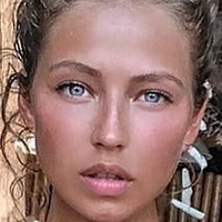 Рахел Чивит Голе