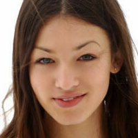 Софија Сноу Голе