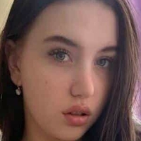 Стела Квин Голе