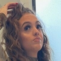 Викторија Рклаире Голе