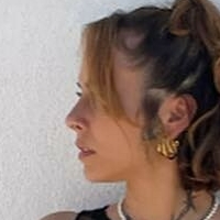 Вевјуте / Клаудија Фиор Голе