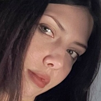 Зкарлет Голе